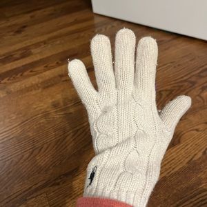 Ralph Lauren cream cable knit gloves